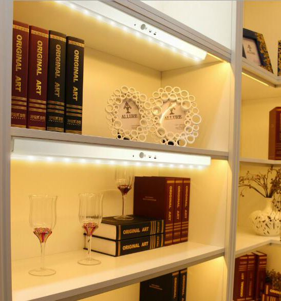 充电展示柜射灯 充电展示柜射灯